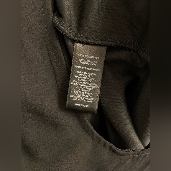 EXPRESS • Long-sleeve Black open-back dress with strings - Picture 10 of 11